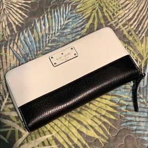 Kate spade wallet
